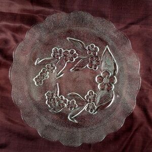 8 Vintage KIG indonesia Clear/Frosted Glass Embossed Flowers & Leaves pl…